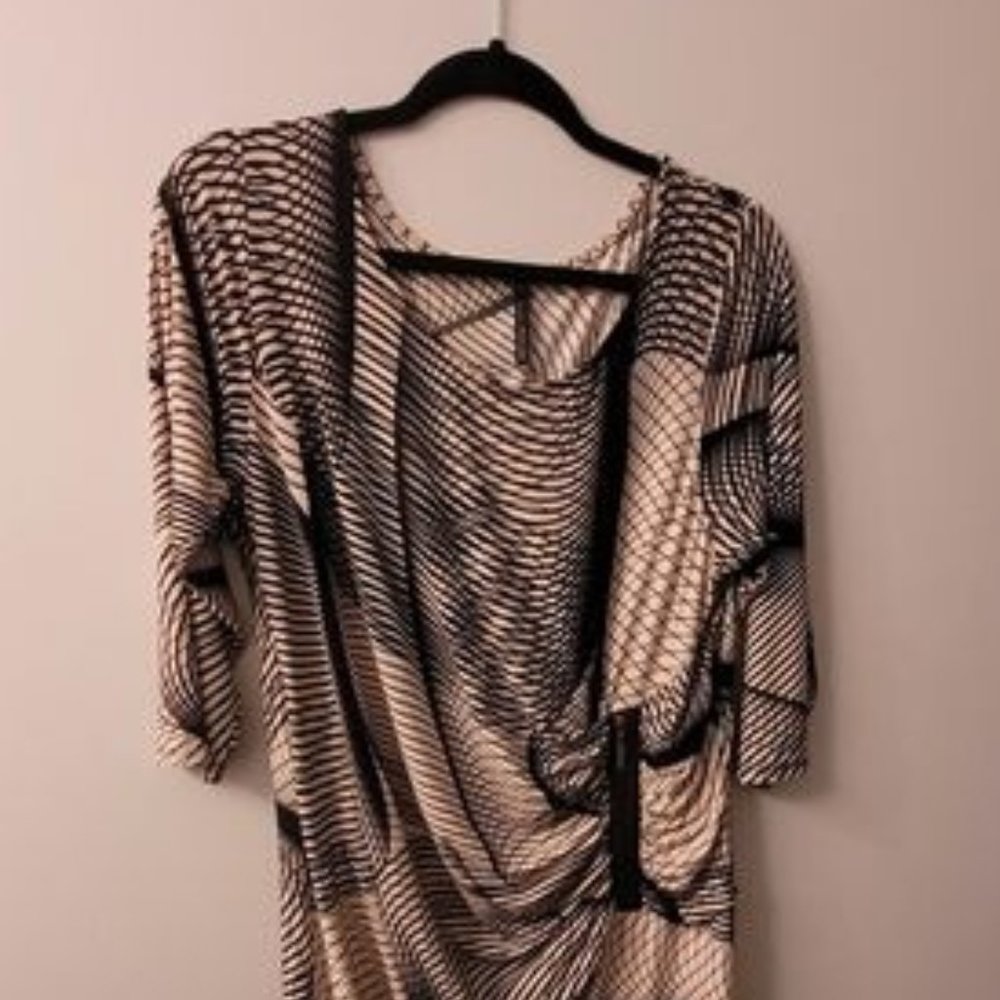Geographic Lines Flattering Contour Fitted Dress with Ruching, Tan/Black 2X